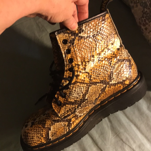 Rare. Dr. Martens boots. Made in England - Picture 2 of 6